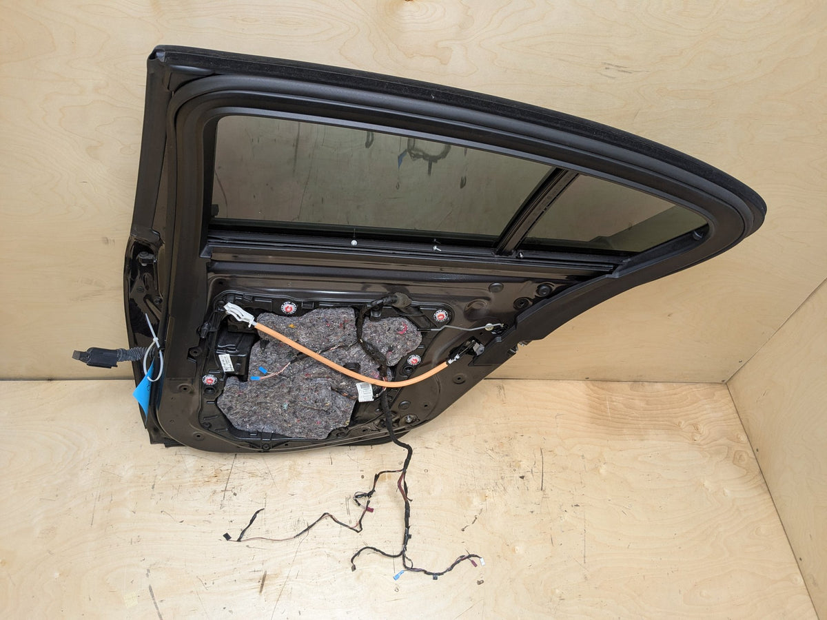 OEM BMW F90 G30 530 540 M550 M5 Rear Right Passenger Door Shell Panel