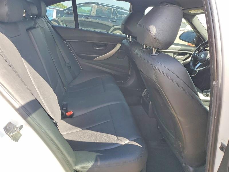 2015 BMW 320i F30 N20B20U0