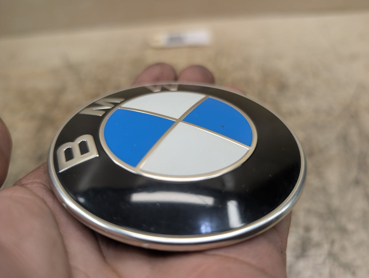 OEM BMW E82 E92 F02 F10 F22 F30 F44 F82 Rear Trunk Lid Round Emblem Logo 82MM