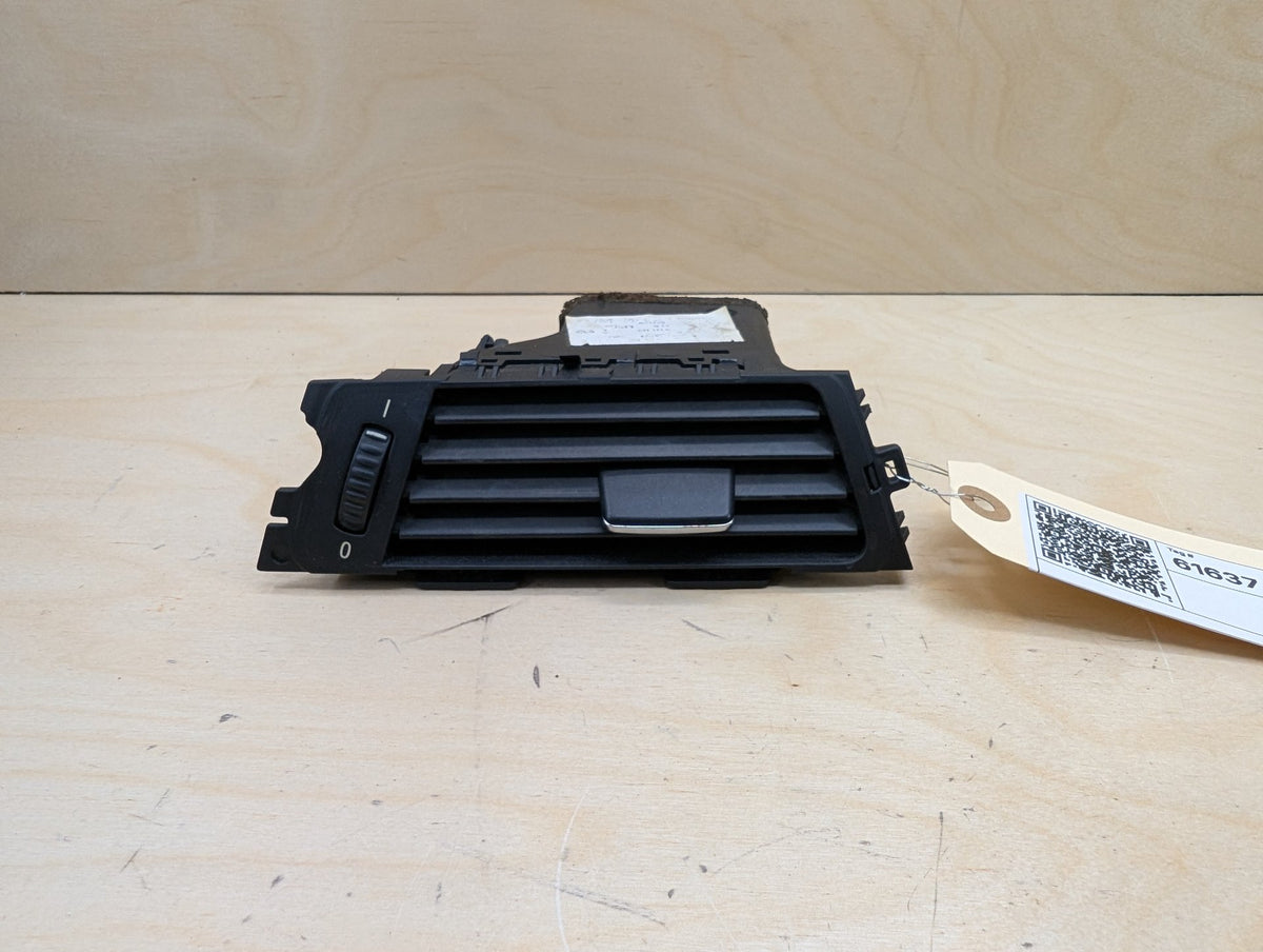 2007-2013 BMW 335i E93 Dashboard Dash Board Left Driver Air Vent 9151165 OEM