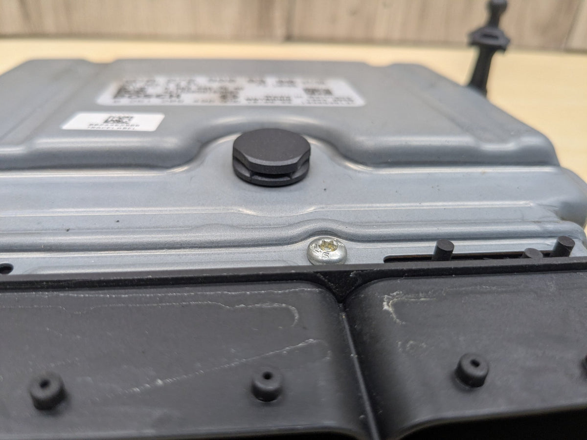 2009-2011 Mercedes-Benz R171 SLK-Class M272 Engine ECU DME Module A2729000300