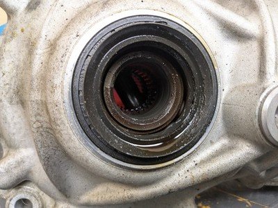 OEM BMW G14 G15 G30 530 540 840 xDrive Front Differential Axle Carrier AT 2.93