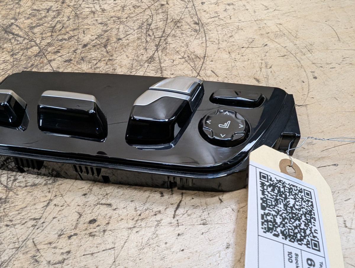 OEM BMW F90 G11 G12 G30 G32 M5 Front Left Driver Seat Adjustment Control Switch