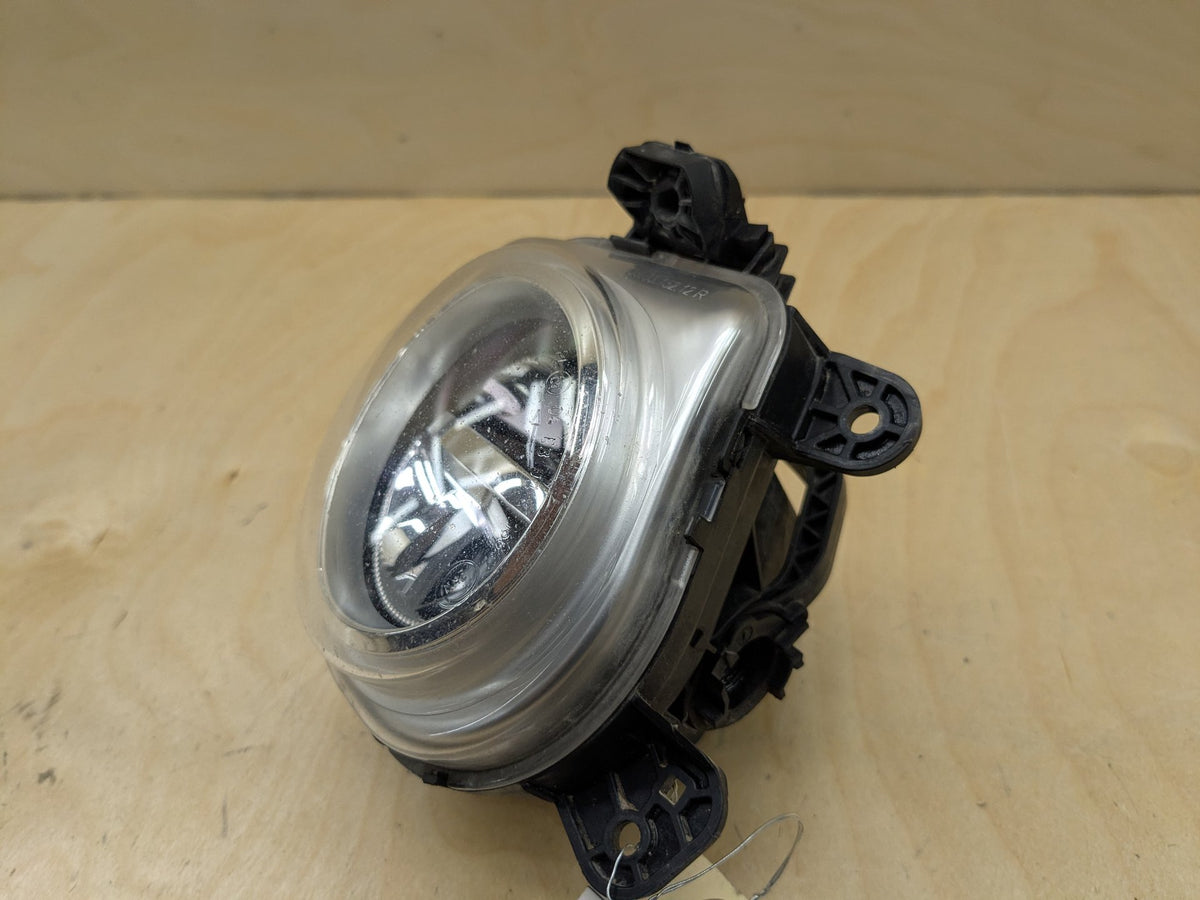 OEM BMW F15 F16 F25 F26 F85 F86 X3 X4 X5 X6 Right Passenger Fog Lamp Light