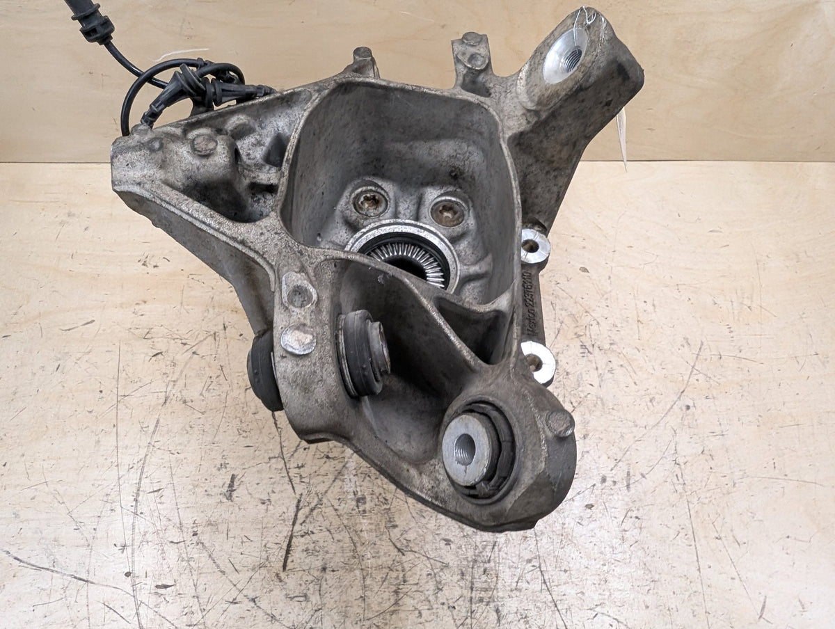 OEM BMW G05 G06 G07 X5 X6 X7 Rear Left Driver Side Hub Spindle Knuckle Bearing