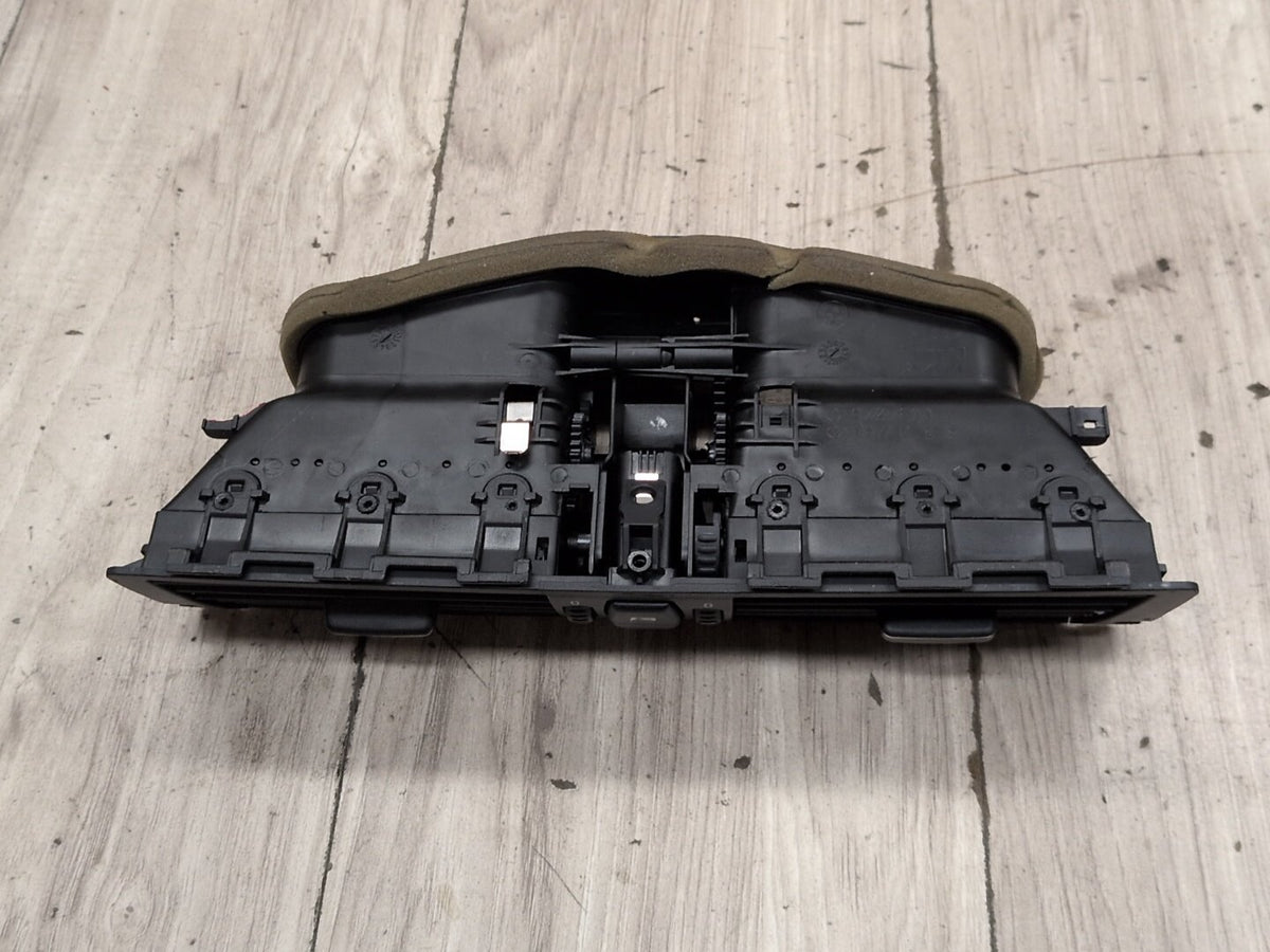 2004-2010 BMW M6 E64 Dashboard Dash Board Middle Center Air Vent 6910734 OEM