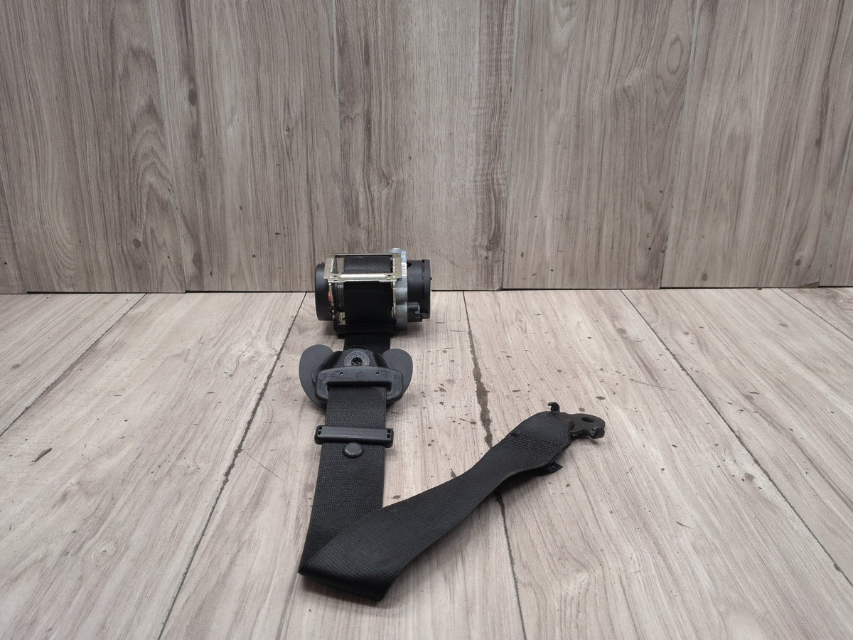 2011-2016 BMW M5 F10 Front Right Passenger Seatbelt Retractor 7241748 OEM