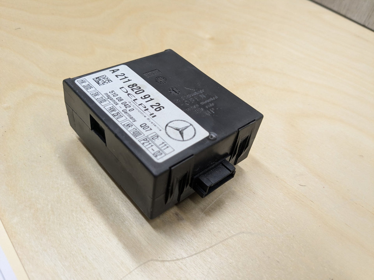 2009-2011 Mercedes-Benz SLK-Class R171 Anti Theft Siren Alarm Module A2118209126
