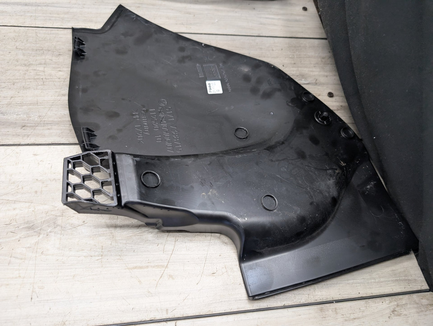 OEM BMW F90 M5 G30 530 540 M550 Front Left Engine Support Sealing Cover Trim SET