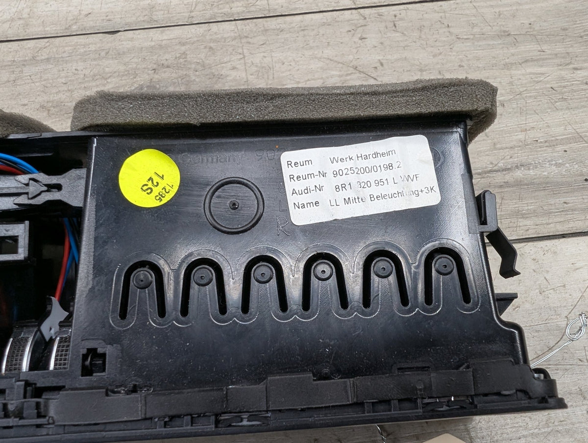 2009-2017 Audi Q5 8R Dashboard Dash Board Middle Center Air Vent 8R1820951L OEM