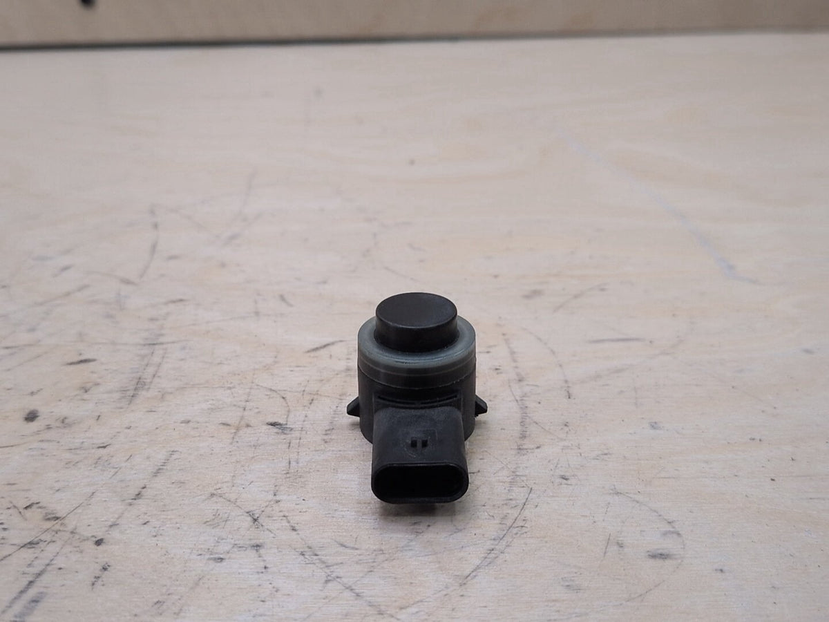 OEM BMW F15 F48 F85 F90 F97 G01 G12 G30 X3 Bumper Parking Sensor PDC Green 5.7.1