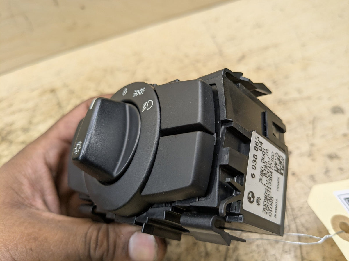 2008-2013 BMW 135i E88 Headlamp Switch 6938865 OEM