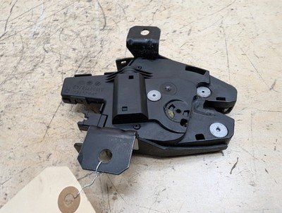 19-25 OEM BMW F95 G05 G07 X5 Tailgate Right Passenger Lower Latch Lock Actuator
