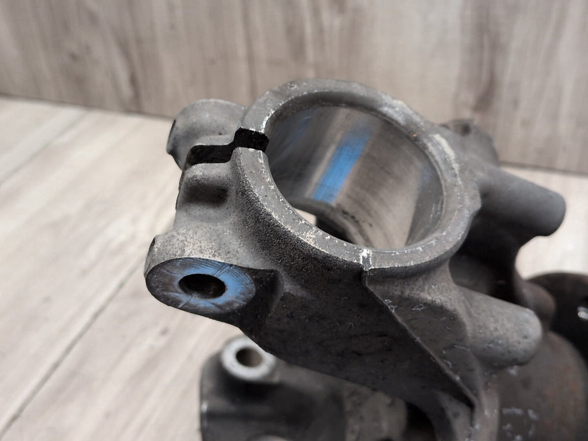 2006-2011 BMW 328i E90 Front Left Driver Spindle Knuckle w/ Bearing 6764443 OEM