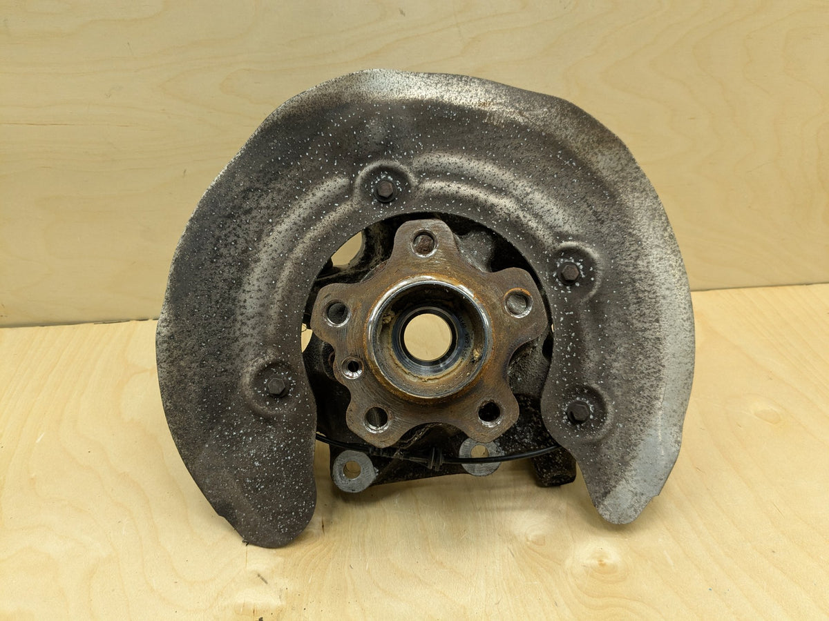 2018-2025 BMW X3 G01 Rear Right Passenger Spindle Knuckle w/ Bearing 6871028 OEM
