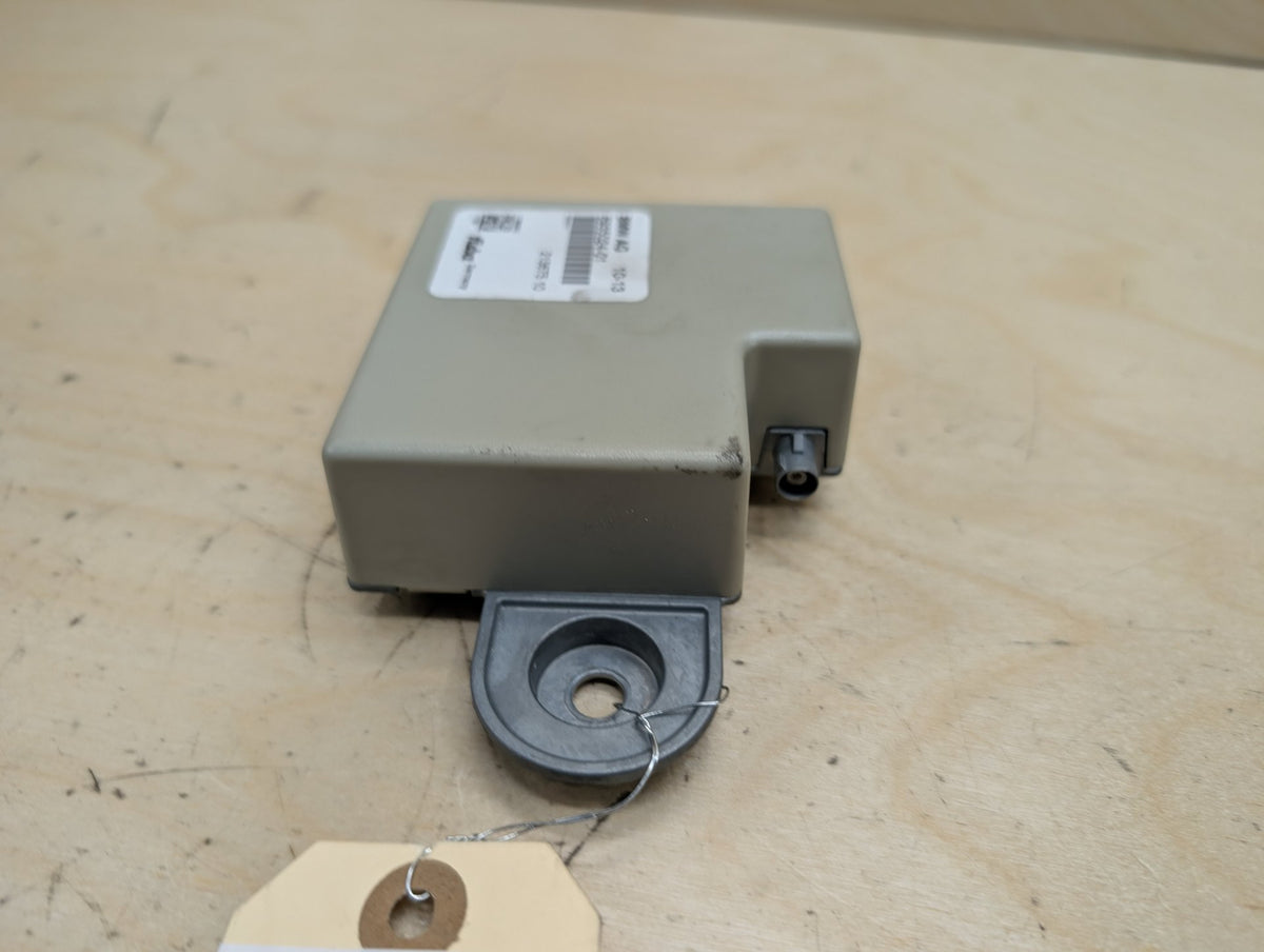 08-2013 BMW X5 X3 BACK UP ANTENNA AMPLIFIER CONTROL MODULE 6935024 OEM