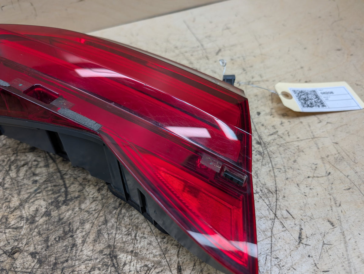 16-19 OEM BMW G11 G12 740 750 M760 Rear Left Driver Trunk Inner Stop Tail Light
