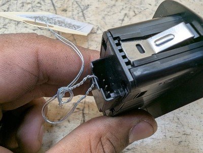 OEM BMW F02 F10 F15 F48 F90 G01 G20 G30 G80 X3 Rear Trunk Lid Center Lock Switch