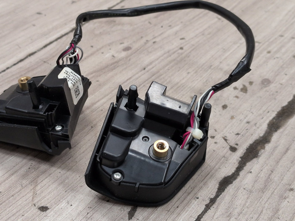2011-2016 BMW M5 F10 Steering Wheel Switch Buttons 7846655 OEM