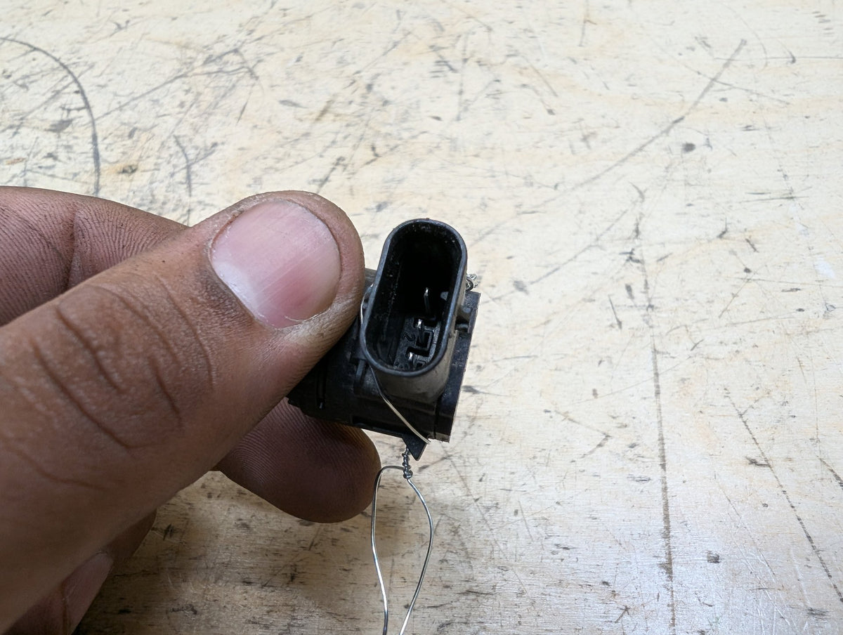 OEM BMW F44 G05 G12 G20 G22 G23 G26 G80 PDC Parking Distance Sonic Sensor Black