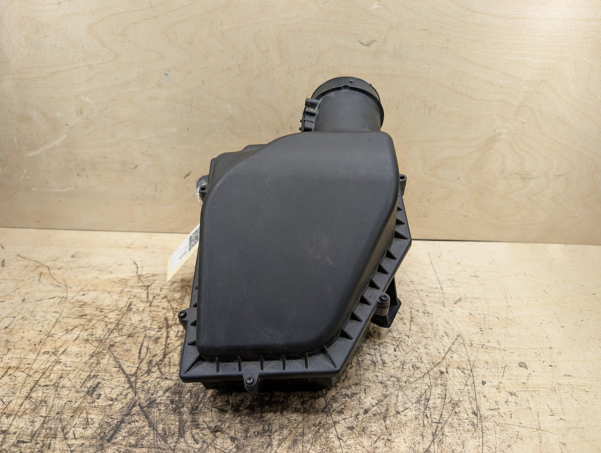 OEM BMW G05 G12 G30 540 740 Air Box Filter Cleaner Intake Resonator Muffler B58
