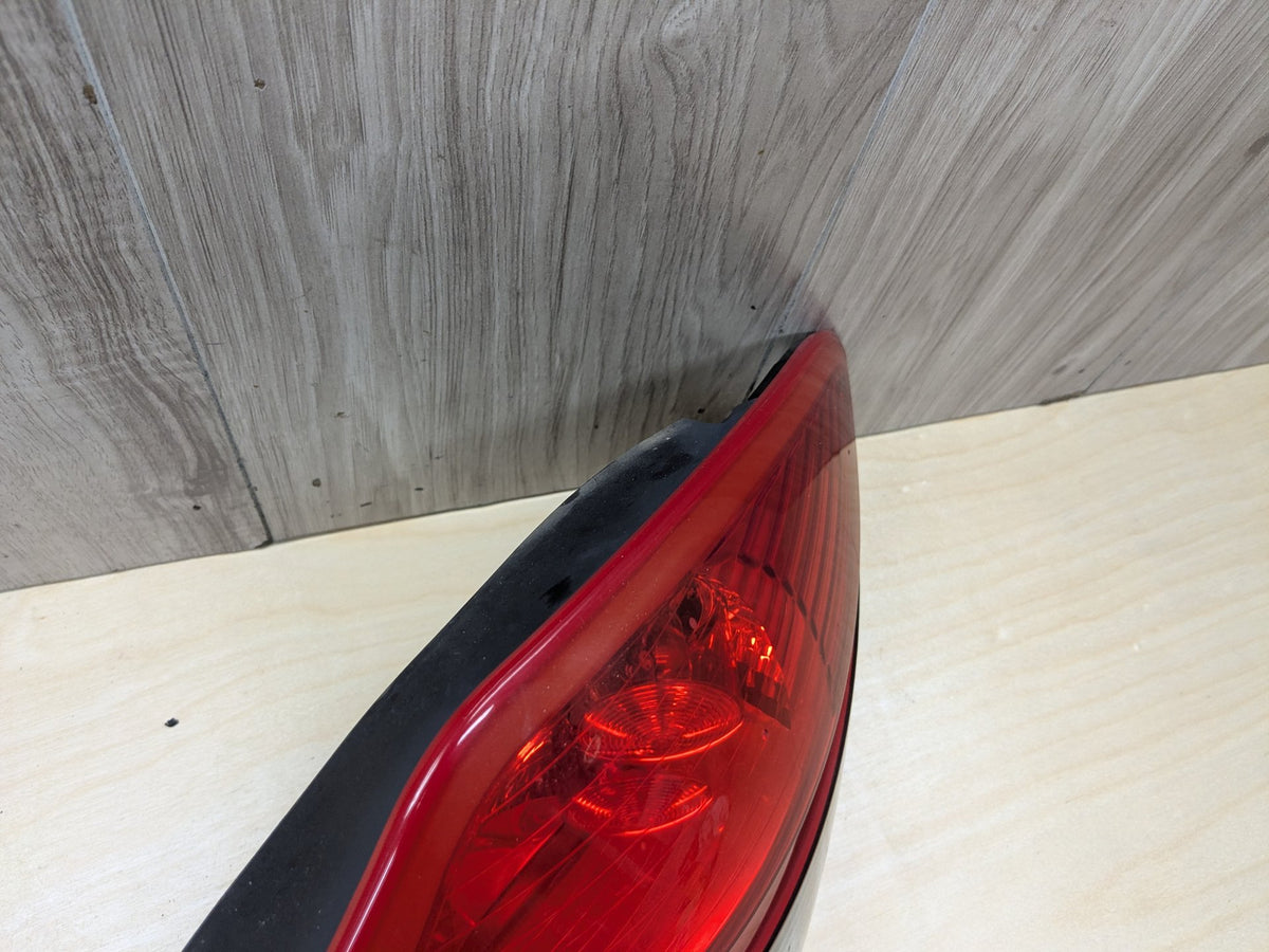 2009-2011 Mercedes-Benz SLK-Class R171 Rear Right Tail Light A1718200864 OEM