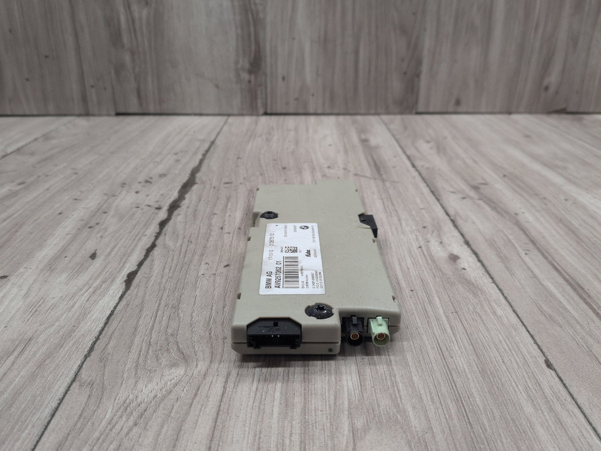 2011-2016 BMW M5 F10 Radio Antenna Amplifier Diversity Module 9346804 OEM