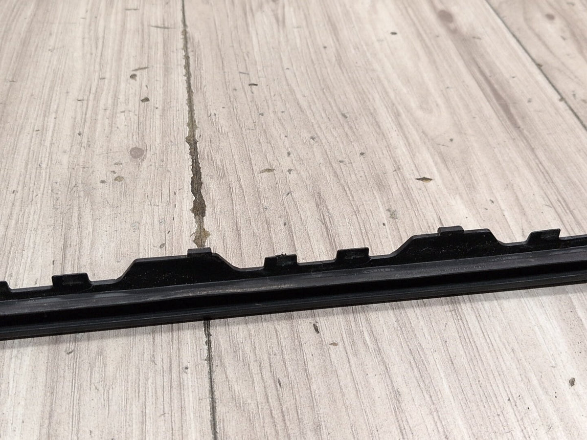 2015-2019 BMW X6 F86 Front Left Right Side Windshield Drip Trim Molding SET 7462217 OEM