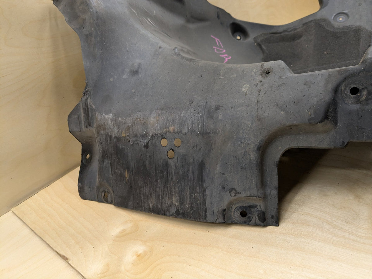 2016-2019 BMW 750Li G12 Front Left Wheel Fender Liner Splash Guard 7340201 OEM