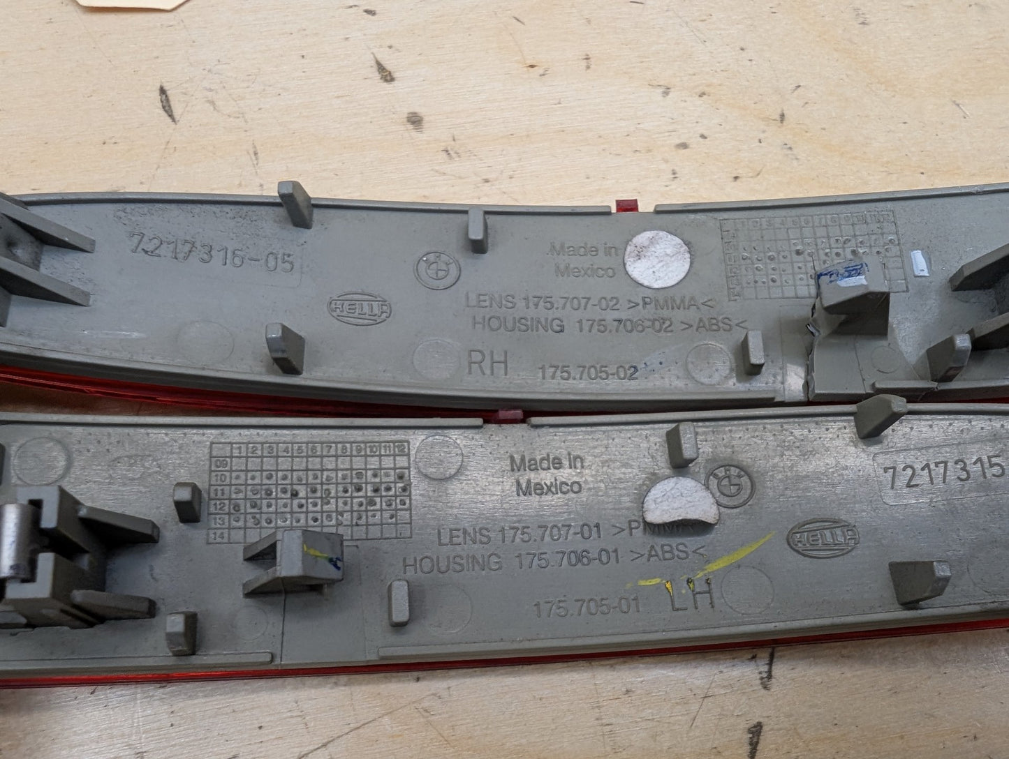 2011-2016 BMW X3 F25 Rear Left Right Bumper Reflectors SET 7217315