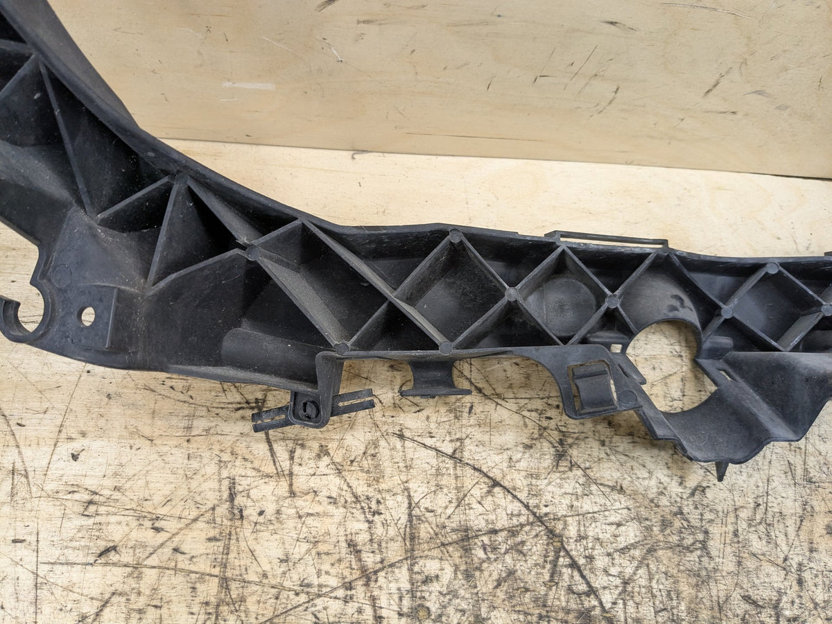09-11 BMW E90 E91 LCI Front Left Driver Headlight Arm Bracket Mount Plastic