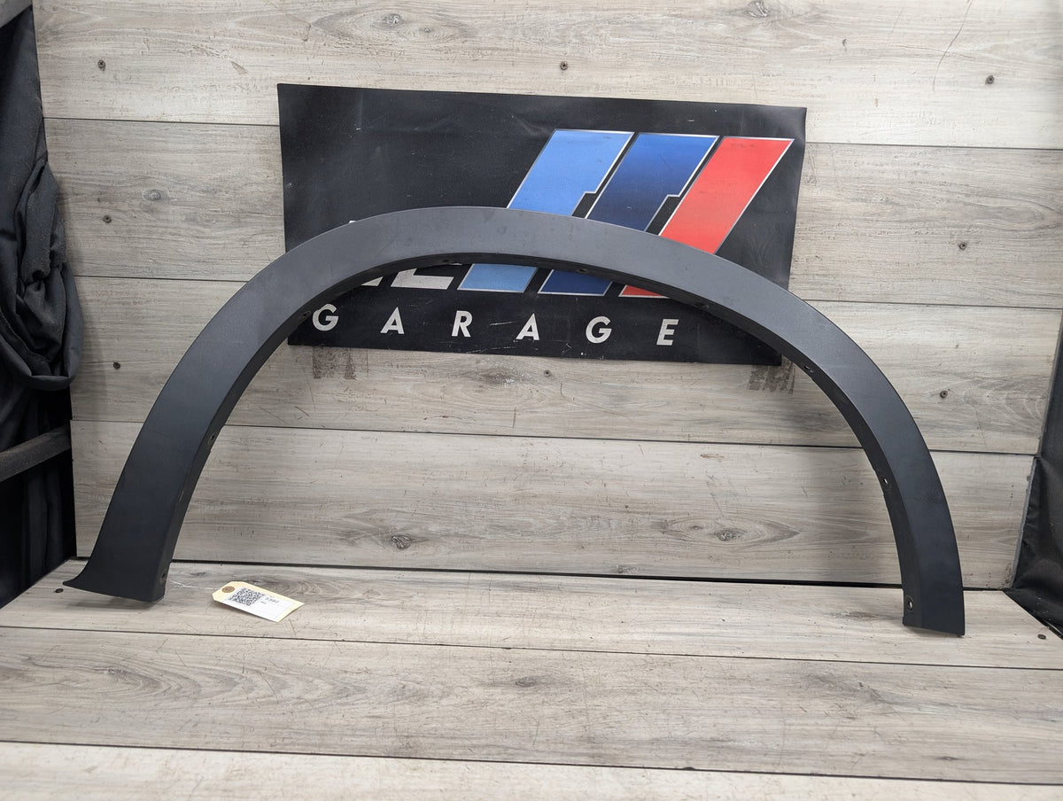 07-13 OEM BMW E70 X5 Front Right Passenger Fender Flare Wheel Arch Molding Trim