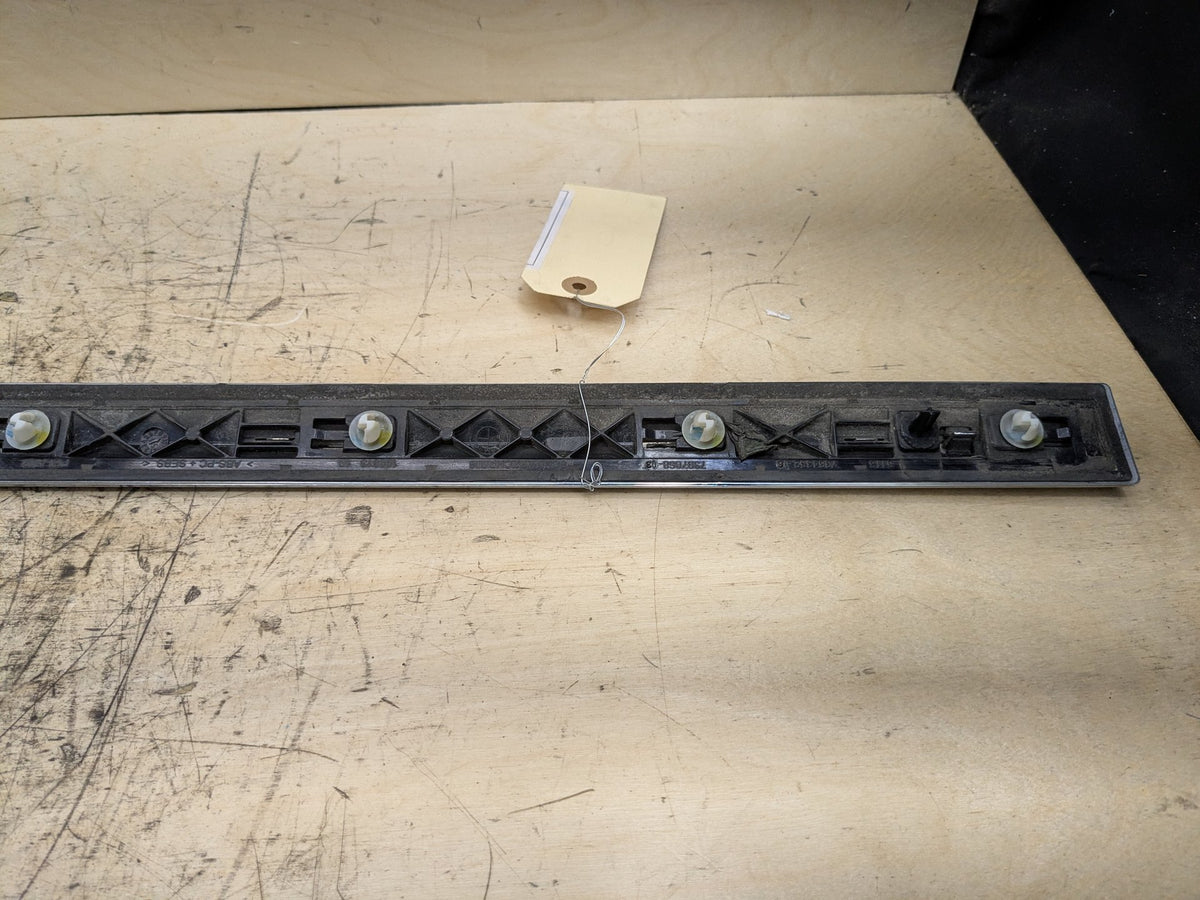 2016-2019 BMW 740Li G12 Exterior Door Trim Molding SET 7364352 OEM