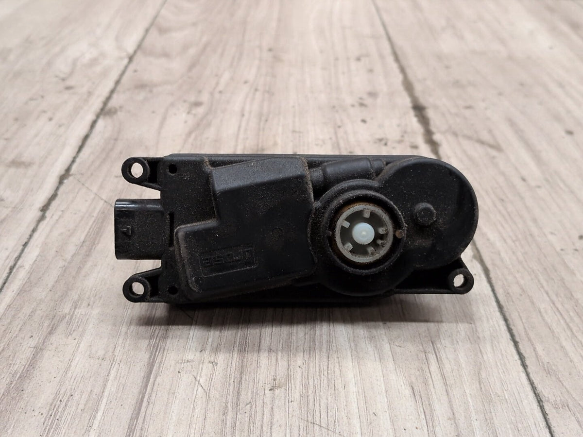 OEM BMW G30 530 540 M550 G12 740 750 M760 Upper Grille Air Flap Motor Actuator
