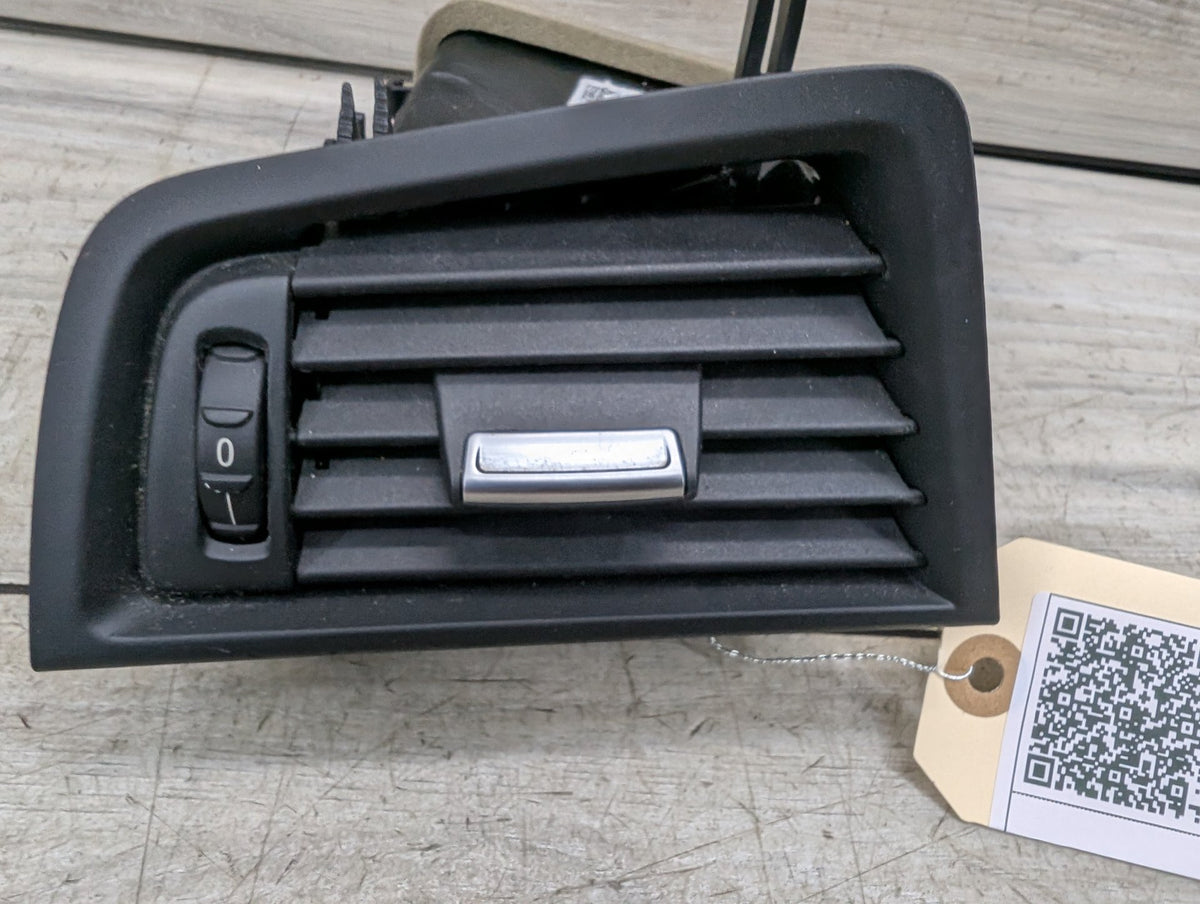 2011-2016 BMW 535i F10 Dashboard Dash Board Left Driver Air Vent 9166883 OEM
