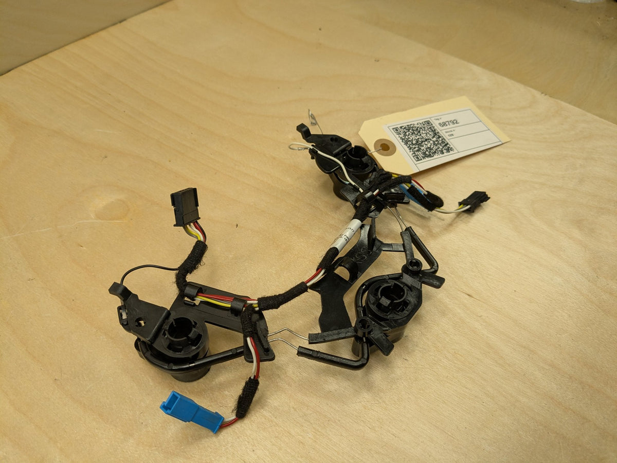 2018-2025 BMW X3 G01 Steering Wheel Vibration Generator Motor 6884317 OEM