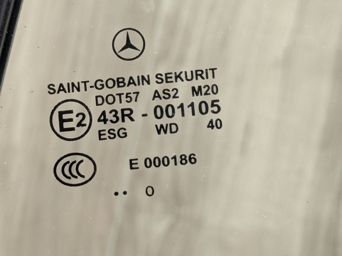 2009-2011 Mercedes-Benz SLK-Class R171 Right Passenger Window Glass A1718200742