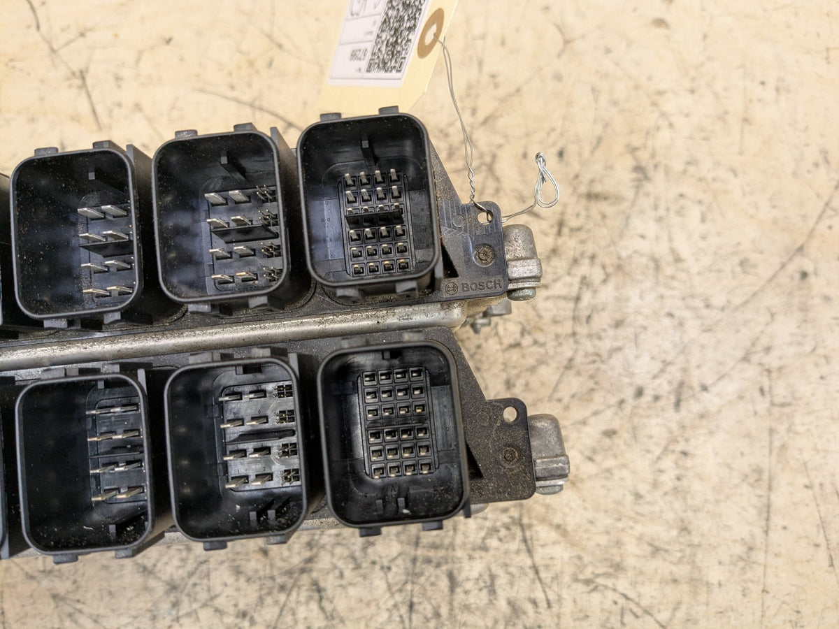 2018-2023 BMW G30 M550i N63B44O2 Engine ECU DME Computer Module SET 9494495