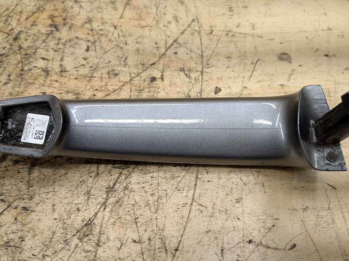2008-2013 BMW 135i E88 Front Left Driver Door Handle w/ Comfort Access OEM
