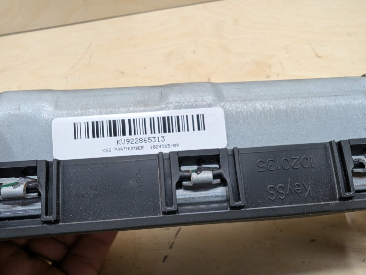 OEM BMW F22 F30 F32 F33 F36 F80 F82 Front Right Passenger Knee Lower Dash Airbag
