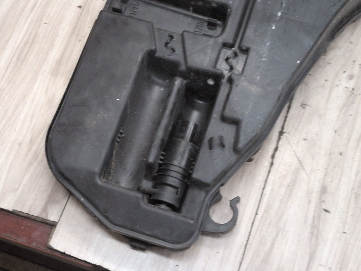 2011-2016 BMW M5 F10 Windshield Reservoir Tank Assembly 8050439 OEM