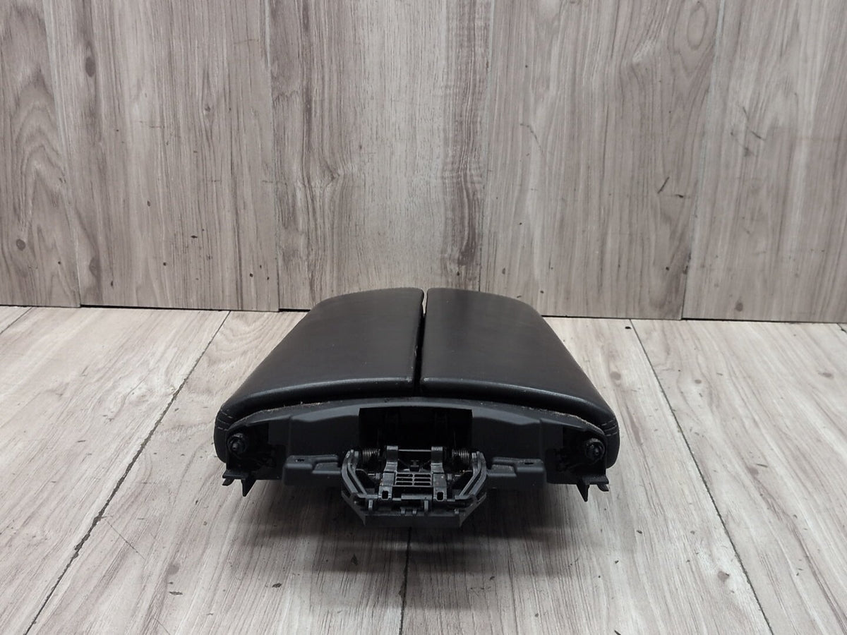 16-22 OEM BMW G11 G12 740 750 M760 Center Console Arm Rest Armrest Leather Black