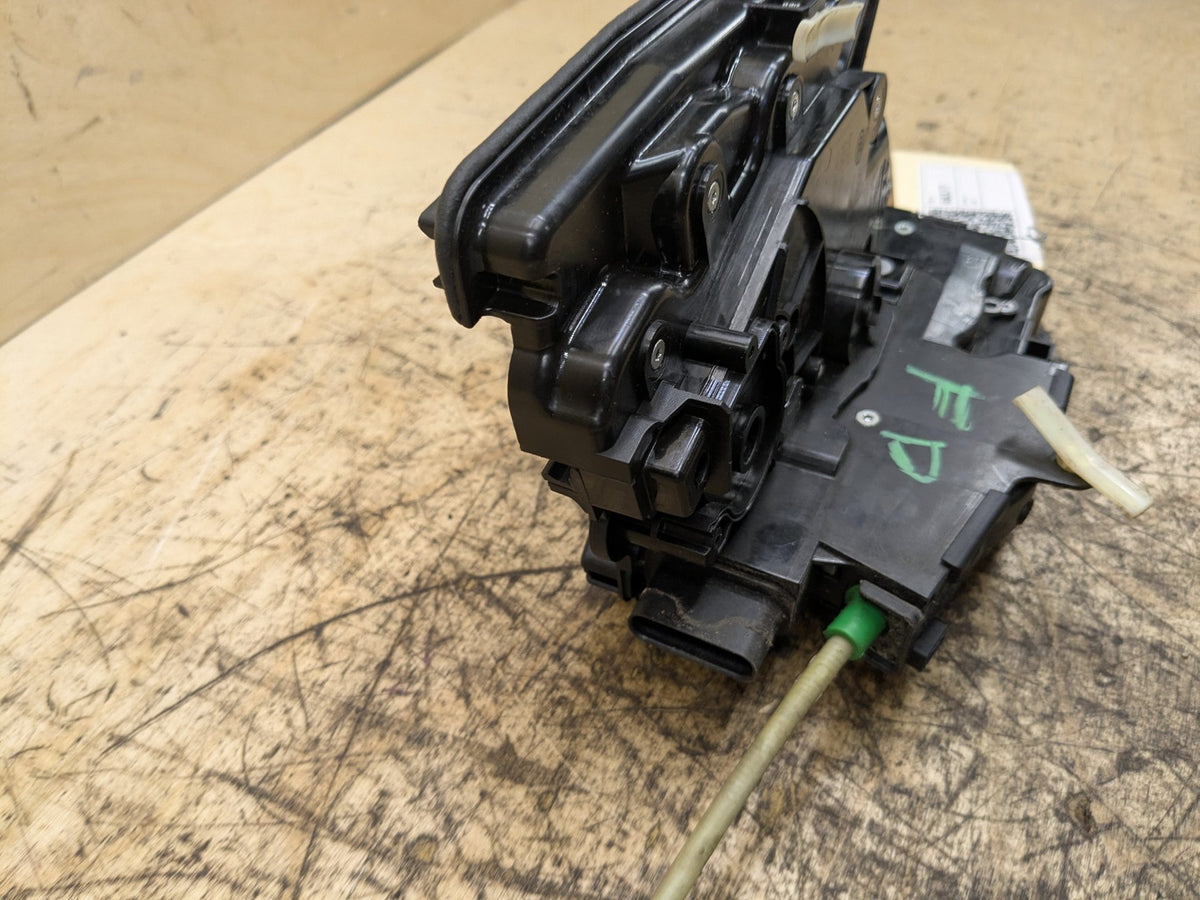 16-22 OEM BMW G11 G12 FRONT LEFT DRIVER Side Door Lock Latch Actuator SOFT CLOSE