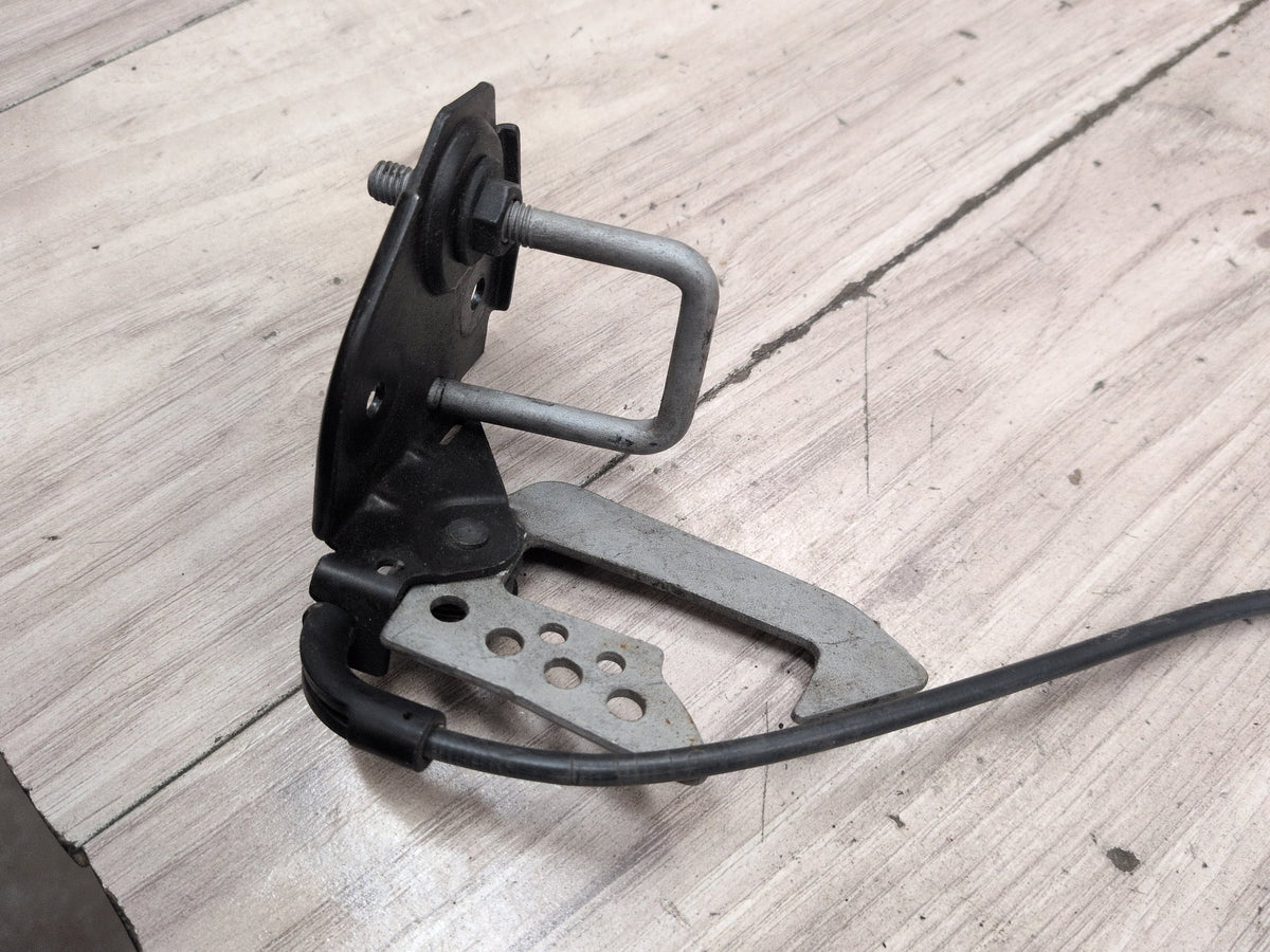 2011-2016 BMW M5 F10 Hood Bonnet Safety Lock Latches SET 7183764 OEM