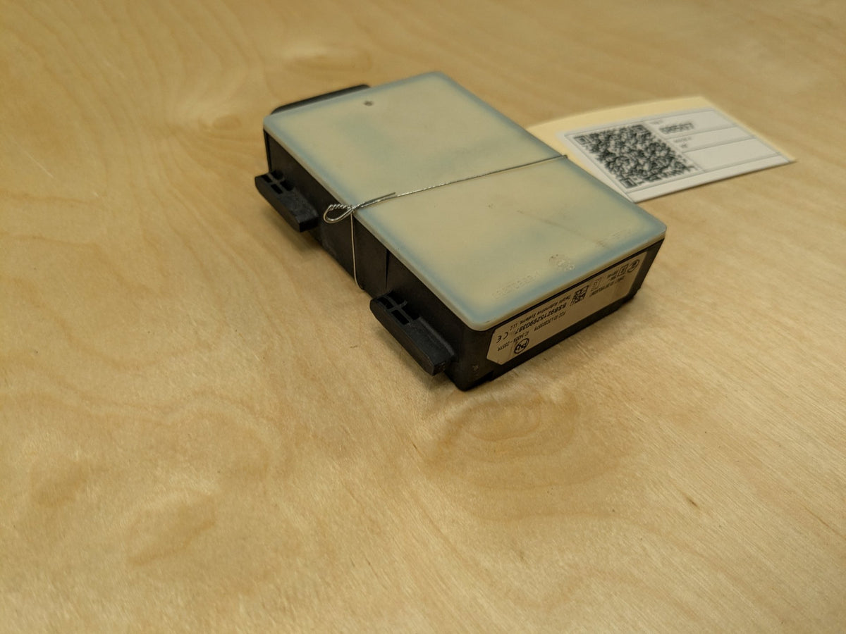 2016-2019 BMW 750Li G12 Blind Spot Lane Sensor Radar Module 6881203 OEM
