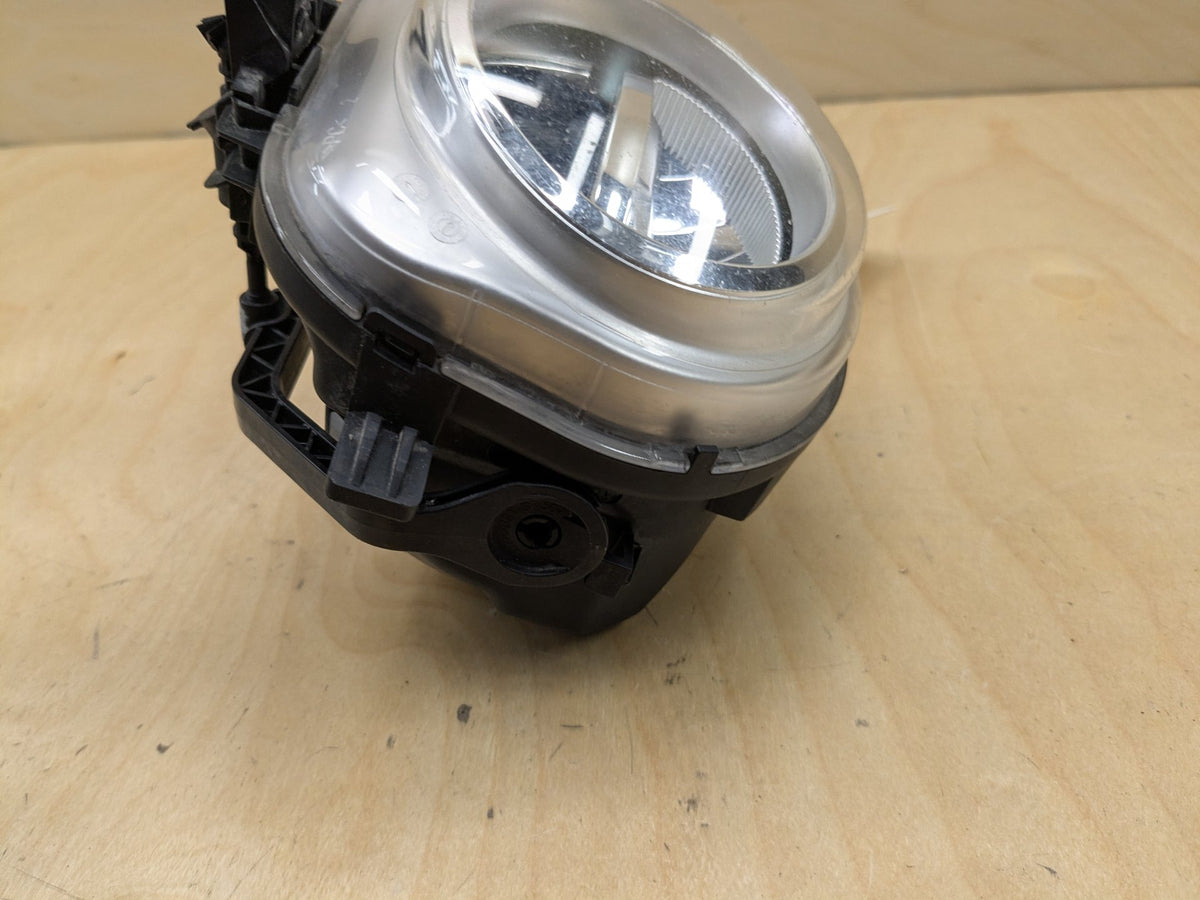 OEM BMW F15 F16 F25 F26 F85 F86 X3 X4 X5 X6 Right Passenger Fog Lamp Light