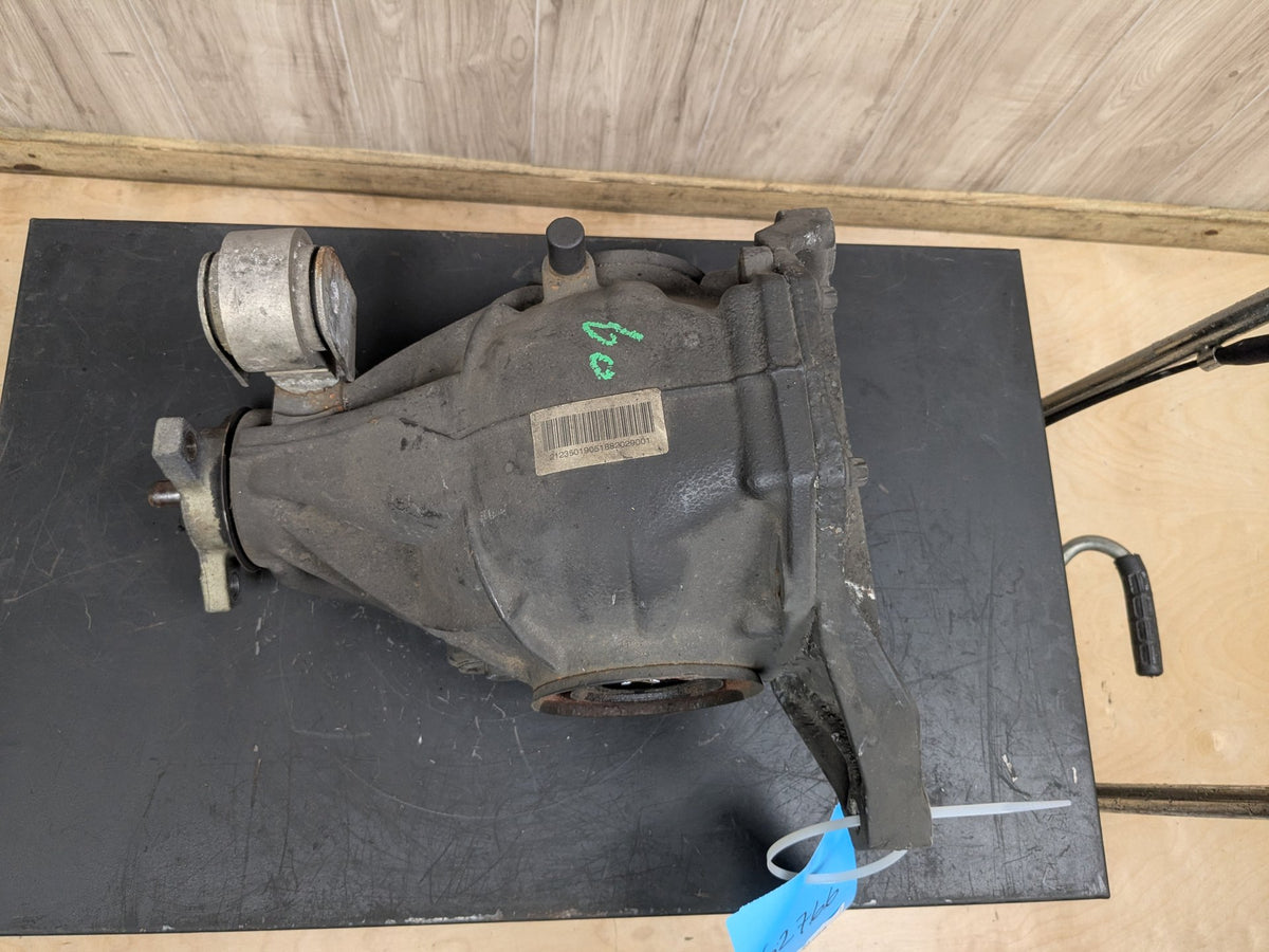 Mercedes-Benz E550 M278 Rear Axle Carrier Differential 207k 2.47 A2073500314