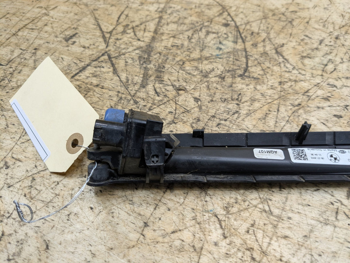 2016-2019 BMW 750i G12 Right Passenger Rocker Panel Light Module 7370180 OEM