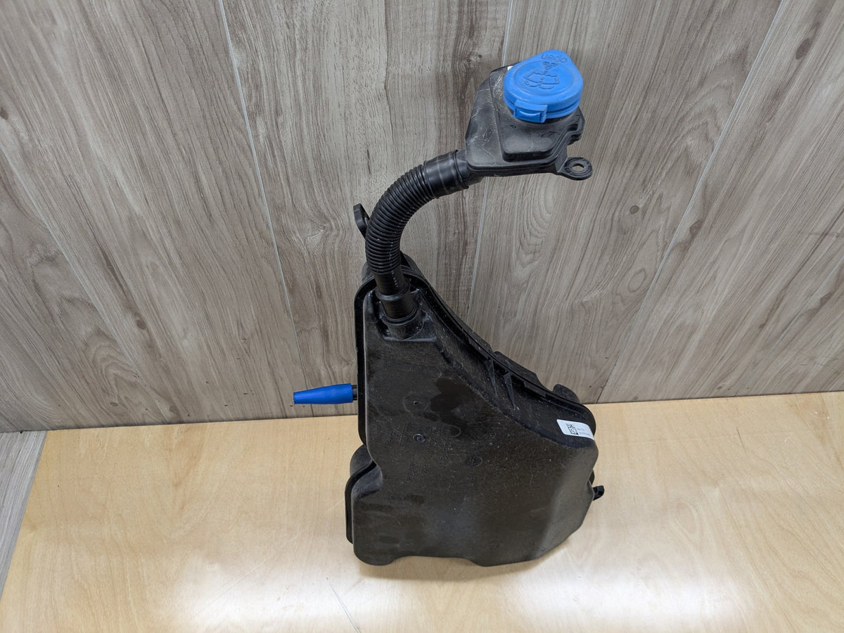 OEM BMW G20 G22 330 M340 430 M440 Windshield Wipe Washer Bottle Tank Reservoir