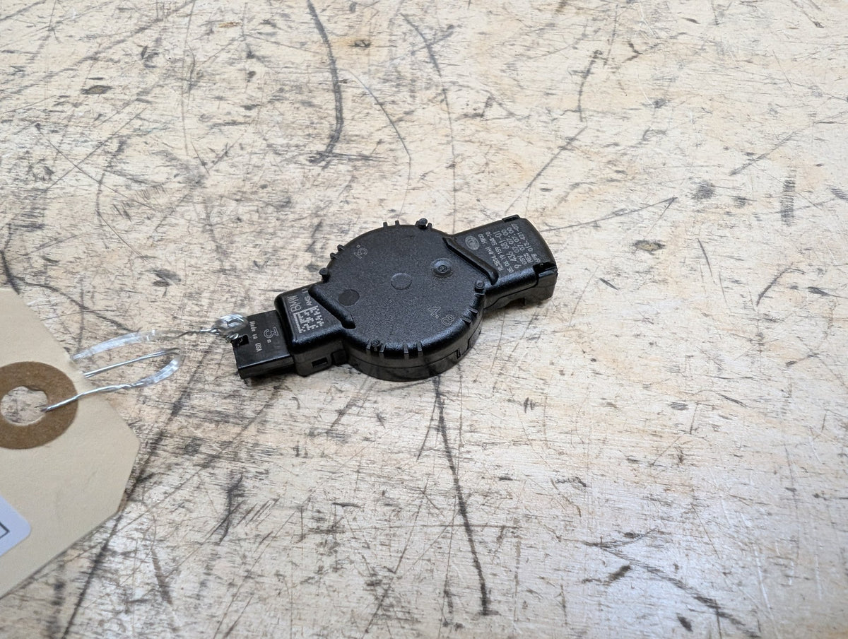 OEM BMW G01 G05 G07 G20 G30 X3 X5 Rain Light Solar Fog Condensation Sensor HUD